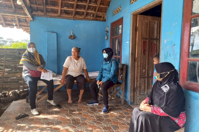 INOVASI TOMBO ATI (TEMUKAN ORANG BATUK, OBATI SAMPAI SEMBUH)